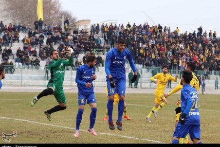 اصلاً راضی نیستم بازی‌های ما در استان دیگری برگزار شود