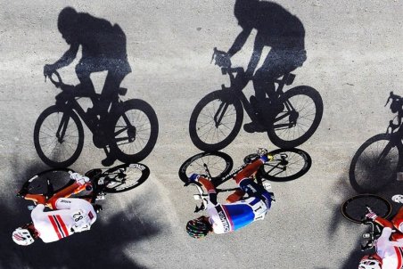 واکنش قمری به درگذشت یک دوچرخه‌سوار دیگر در جاده/ درخواست از پلیس راهور و ورود وزارت کشور