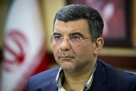 کنایه ایرج حریرچی به اظهارات همسر بنیامین بهادری درباره واکسن نزدن کودکان!