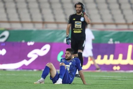 یک بازیکن دیگر استقلال مشکوک به کرونا شد