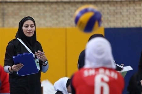 هاشمی: برای پیشرفت در والیبال بانوان باید به رده‌های پایه و استعدادیابی توجه شود