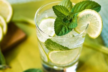 تقویت قلب، رفع کدری پوست صورت، کاهش استرس و افسرگی با مصرف این شربت گوارا