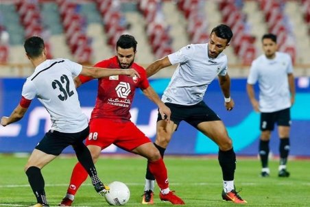 انصاری‌فرد: مدیریت در موفقیت‌های پرسپولیس نقشی نداشته است/ باشگاه روی هواست