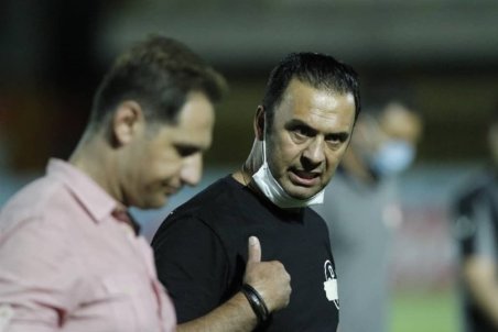 پاشازاده: گل‌گهر کار کثیفی کرد؛ شخصیت داشته باشید!