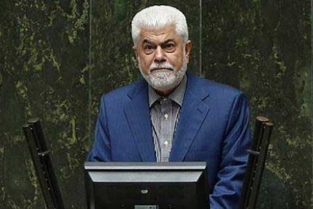 نماینده مردم زاهدان: کاری نکنید، مردم همه ما را بیرون کنند!