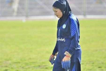 خواجوی: از اول هم موافق پایان لیگ برتر فوتبال بانوان بودم