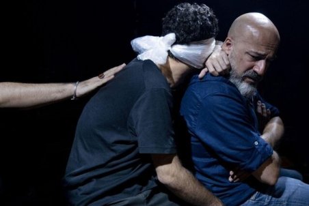 امیر آقایی هم بازی نوید محمدزاده شد