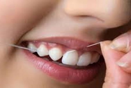 ۵ روش طبیعی برای تقویت لثه‌