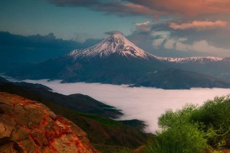 ماجرای دو وقف عجیب؛ پرونده‌های "دماوند" و "آق‌مشهد" روی میز رئیسی