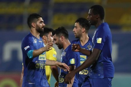 برومند: برخی پیشکسوتان دنبال منافع شخصی هستند