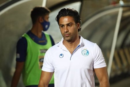 لطیفی: پیشکسوتان از فرهاد مجیدی حمایت کنند/ او در پیچ مهم مربیگری‌اش است