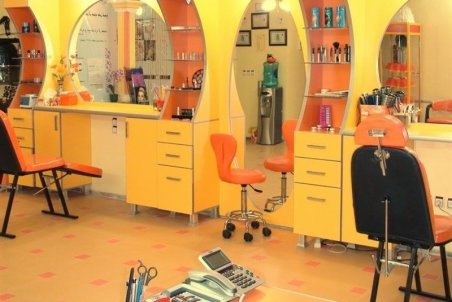 هشدار پزشکی قانونی درباره ارائه خدمات درمانی در آرایشگاه‌های زنانه