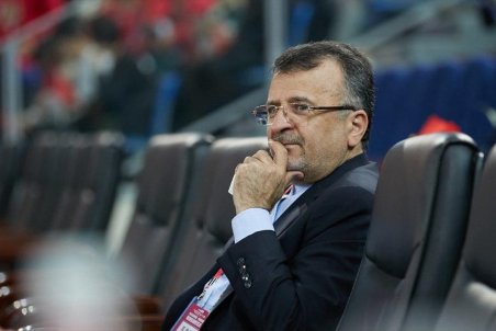 داورزنی: بخش زیادی از بدهی‌های فدراسیون والیبال پرداخت شده است