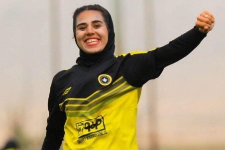 فوتبالیست بانوان سپاهان: برای فصل بعد تصمیم نگرفتم