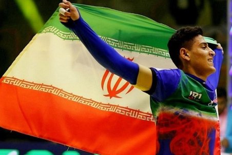 شادلو: وقتی ورزشکار نگران درآمد خود باشد تمرکزش را از دست می‌دهد