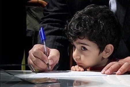 خانواده‌ها ثبت‌نام فرزندان خود را جدی بگیرند/ ثبت‌نام ۸۵ درصد دانش‌آموزان اصفهانی تا نیمه مرداد