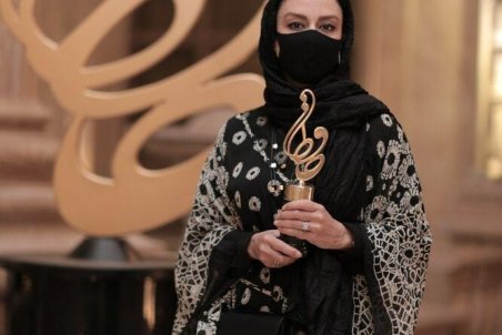 ﻿ عکس | مریلا زارعی حاضر نشد ماسک خود را بردارد