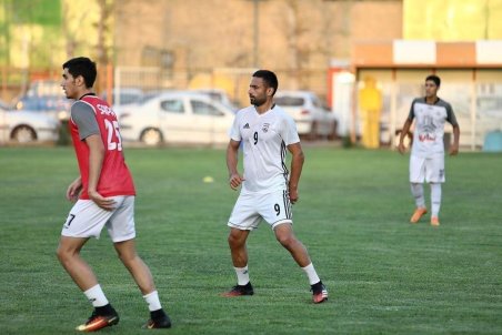 ابراهیمی به خاطر قلعه‌نویی به تمرین استقلال نرفت!