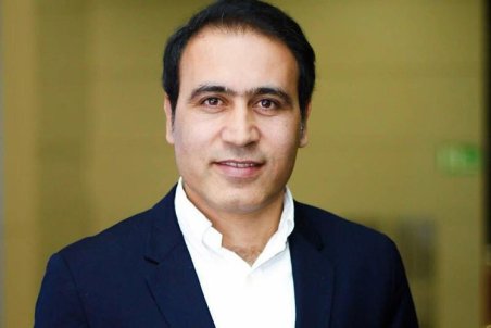 (عکس) مهدی مهدوی‌کیا با لباسی عجیب