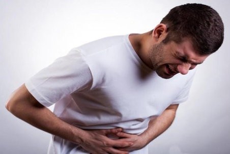 سکسکه و دردهای مبهم شکمی جدیدترین علائم کرونا هستند