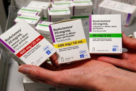 قیمت اکتمرا ایرانی یک میلیون و ۸۰۰ هزار تومان تعیین شد/ آغاز توزیع اکتمرا برای درمان بیماران کرونایی