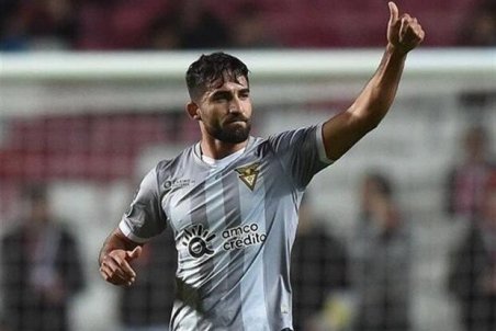 مهرداد محمدی در آستانه انتقال به تیم العربی قطر