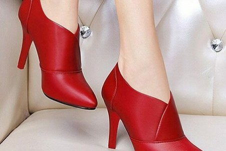 مدل های کفش قرمز