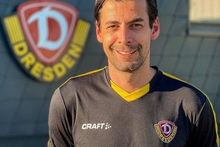 زندی:مذاکره با استرا قبل دربی حرفه‌ای نبود