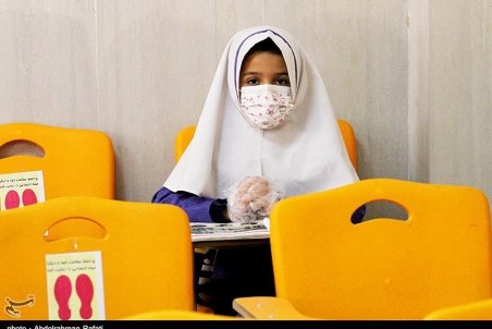 ربوشه: غیر از کلاس‌اولی‌ها، هیچ‌ دانش‌آموز تهرانی در وضعیت قرمز ۱۵ شهریور به مدرسه نمی‌رود