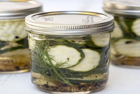 طرز تهیه ترشی کدو سبز