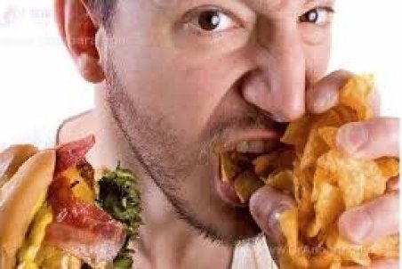 "بولیمیا" یا پُراشتهایی عصبی را بشناسیم