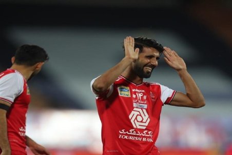 بشار رسن قراردادش را تمدید می‌کند