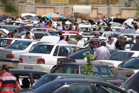 دولت بازار خودرو را رها کرده است/مجلس برای حل مشکل ۳ طرح دارد