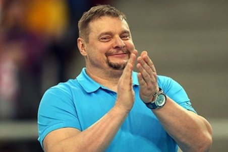 فدراسیون والیبال: با آلکنو مذاکره کرده‌ایم