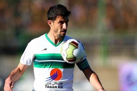 حدادی‌فر یک فصل دیگر در ذوب‌آهن ماند