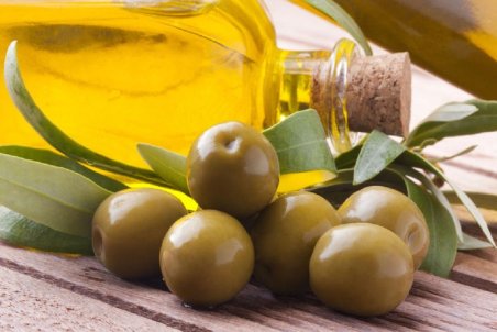 ۵ ماده غذایی برای کاهش کلسترول خون و وزن