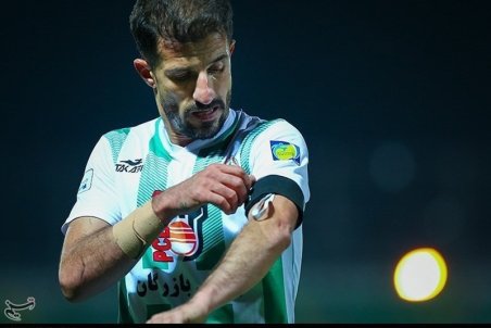 حدادی‌فر: نفرات جداشده از ذوب‌آهن بازیکن آزاد بودند