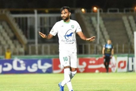 کریمی: دوست دارم تراکتور فصل آینده قهرمان لیگ برتر شود