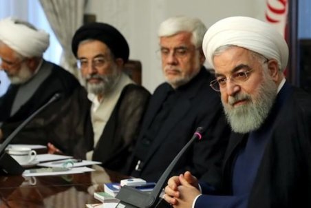 ضدونقیض‌های گفت‌وگوی خاتمی و روحانی