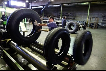 تحویل سالی یک جفت لاستیک به صاحبان خودرو با ثبت نام در سامانه جامع تجارت
