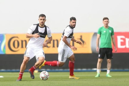 مجید حسینی از هلند و پرتغال پیشنهاد دارد/ چراغ سبز برای جدایی