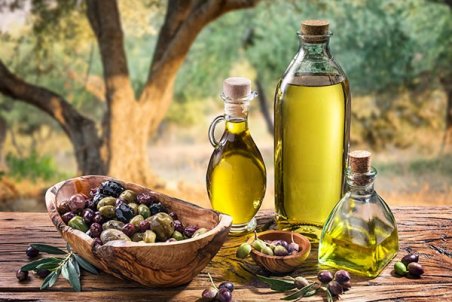 چگونه روغن زیتون اصل را تشخیص دهیم؟