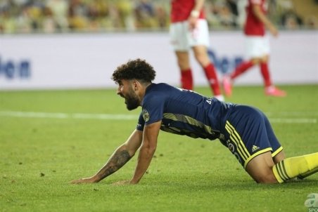 انتقال قرضی صیادمنش به زوریای اوکراین