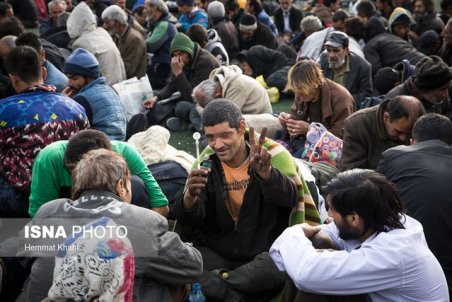 وضعیت ابتلای معتادان به کرونا در پاتوق ها/ شانس ابتلا بین الکلی ها ۱۲ و شیشه ای ها ۳ برابر است