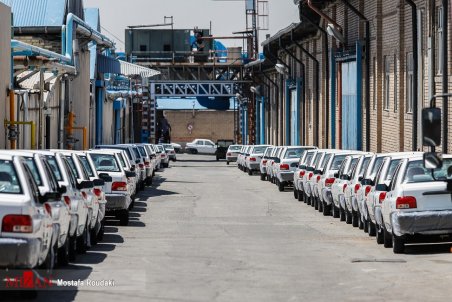 نقش مافیا خودرو در ساخت خودرو؛ فرمان دست کیست؟