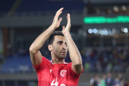 ستاره شهر خودرو در تیررس منصوریان