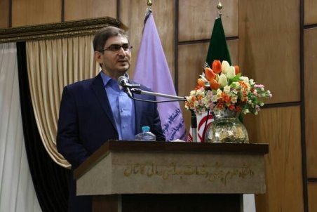 دو کودک ۶ ماهه و یک ساله جزو بستری شدگان کرونا در کاشان هستند