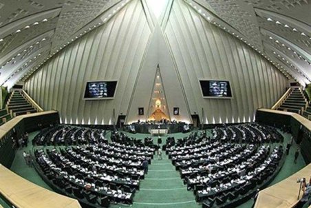 وزیر پیشنهادی صمت، نیامده مجلس را ترک کرد!