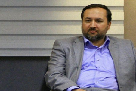 دوتابعیتی بودن رزم حسینی احراز نشده است/ وزیر پیشنهادی صمت مدیر پشت میزنشین نیست