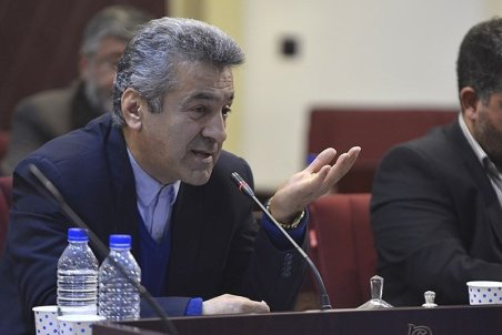 باقرزاده: به حضور مربیان خارجی نه اعتقاد و نه پول آن را دارم